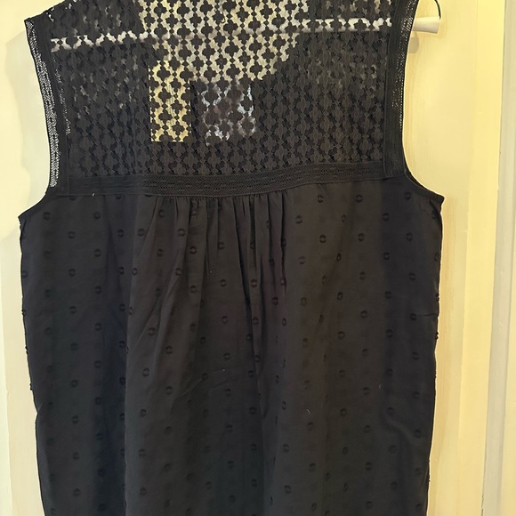 Paola Lace Blouse - Picture 7 of 7